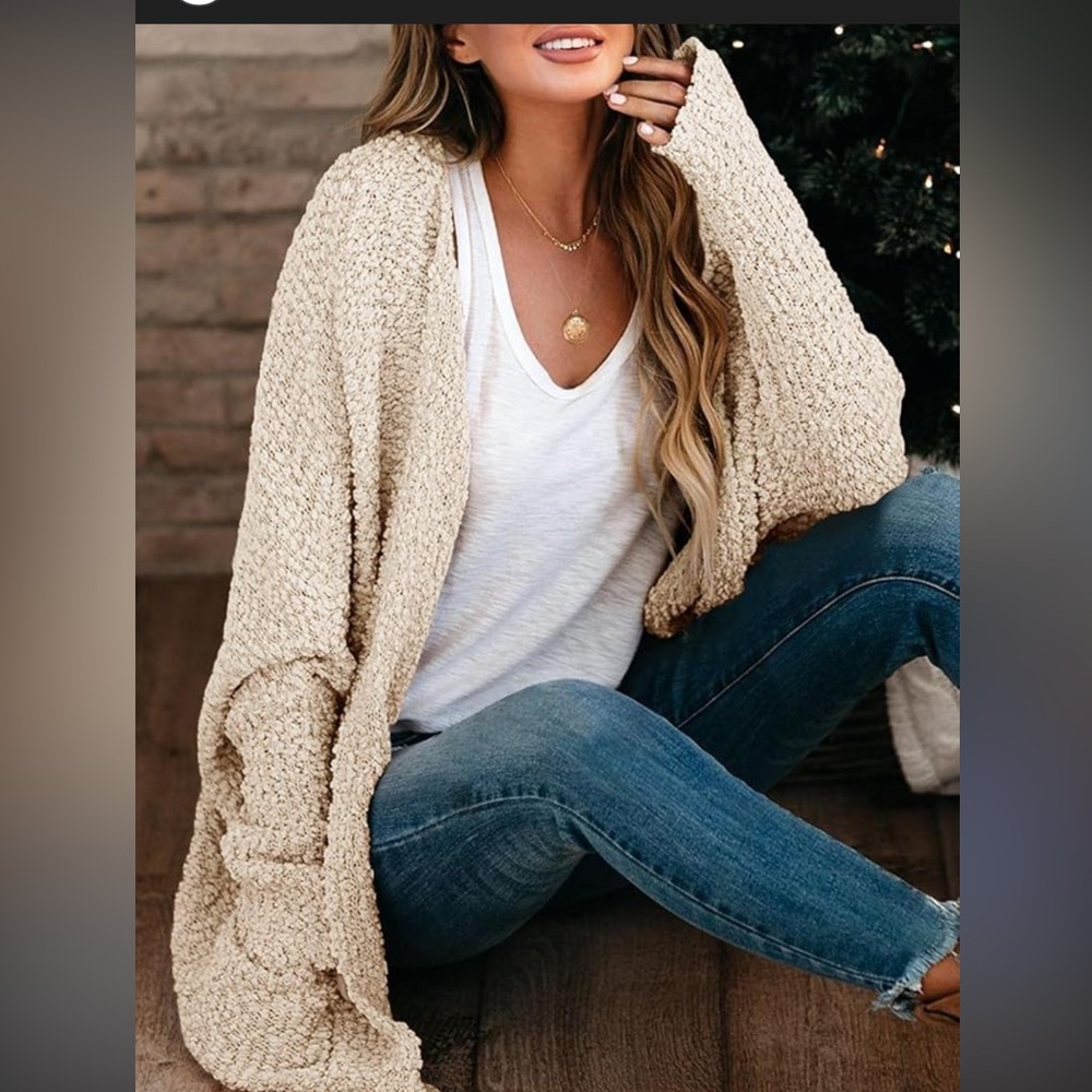 Hollister fuzzy Sherpa cardigan sz M